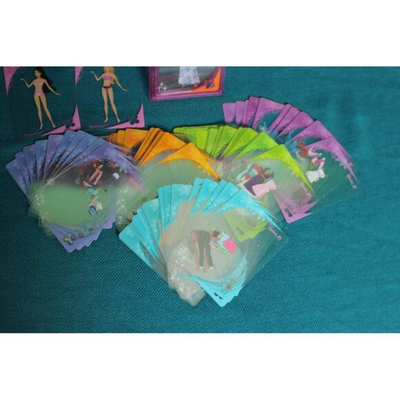 Barbie iDesign fashion cards and display - Picture 6 of 8
